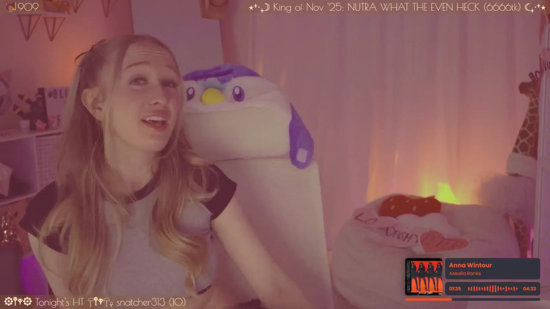 Gallery image thumbnail from OliviaxFaye's myfreecams stream on, 11/22/2025, 06:22 image 5 of 20