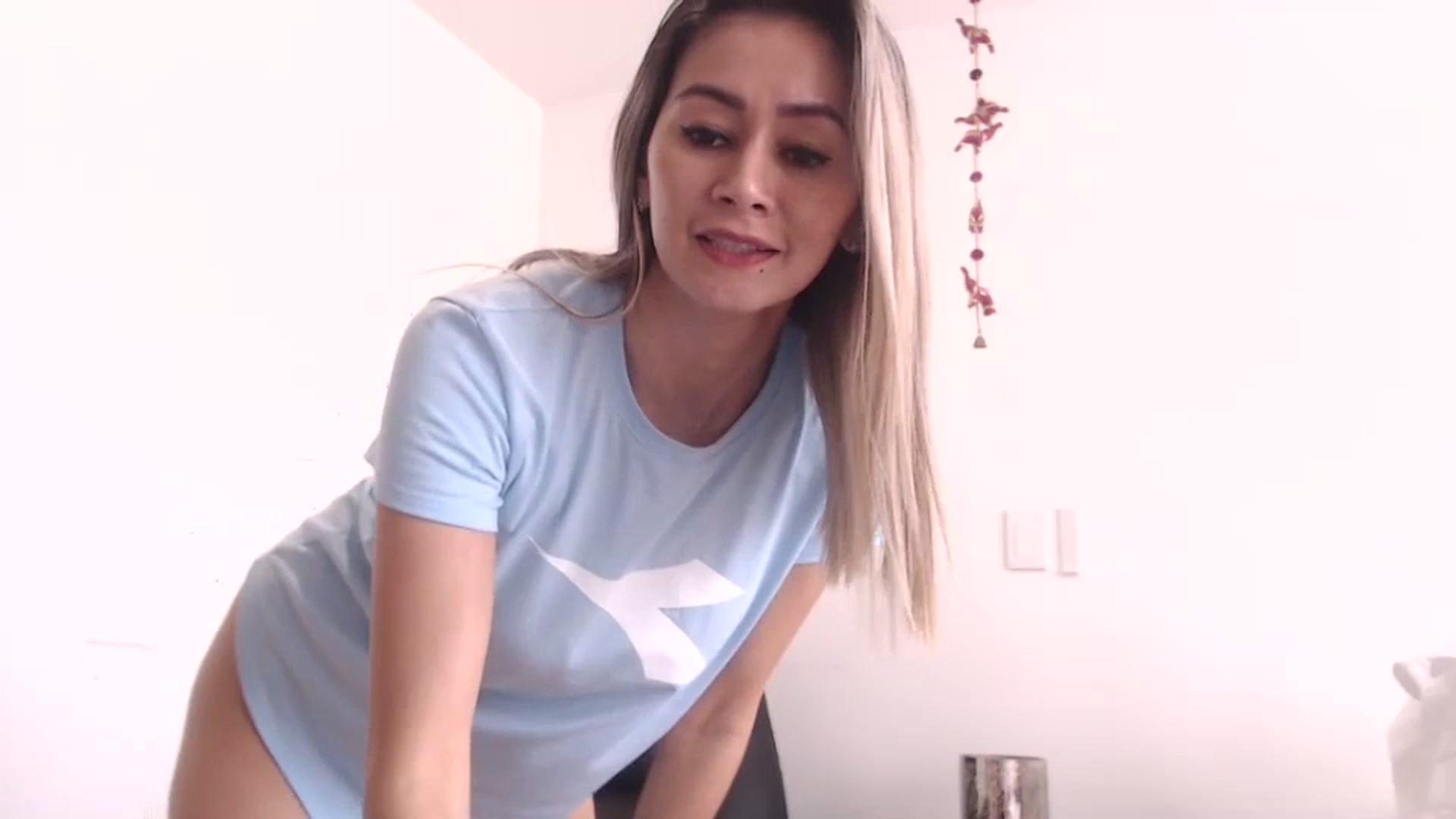 Gallery image thumbnail from Oliviaxnakedd's myfreecams stream on, 05/14/2024, 15:42 image 4 of 20