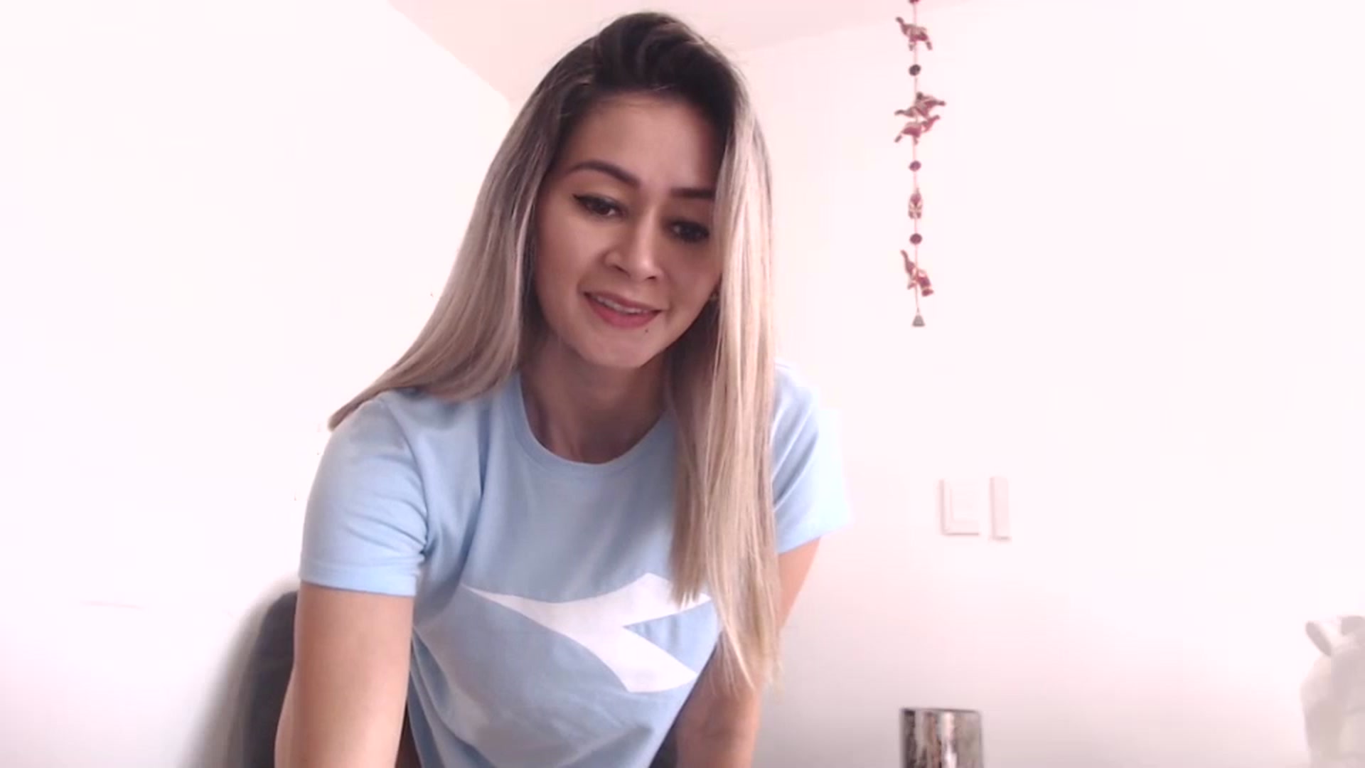 Gallery image thumbnail from Oliviaxnakedd's myfreecams stream on, 05/14/2024, 15:42 image 5 of 20