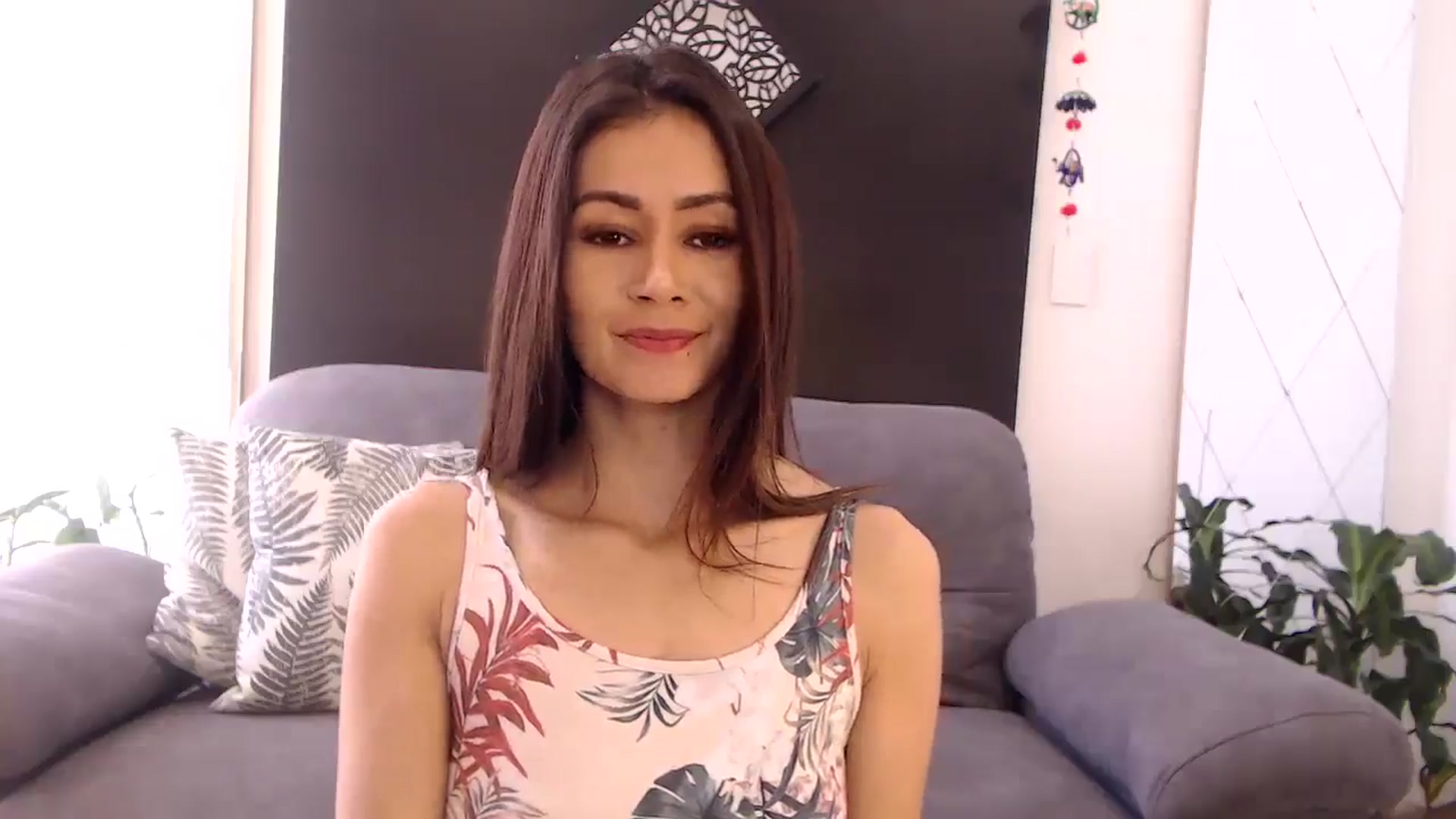 Gallery image thumbnail from Oliviaxnakedd's myfreecams stream on, 08/20/2025, 16:15 image 15 of 20