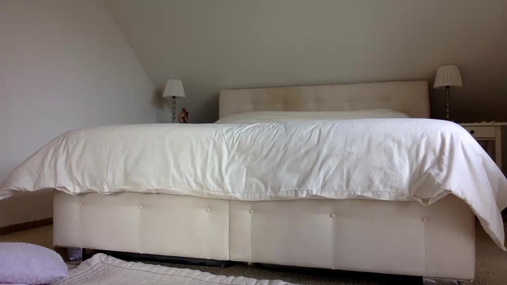 Gallery image thumbnail from OliviePaige's myfreecams stream on, 12/31/2022, 10:42 image 15 of 20