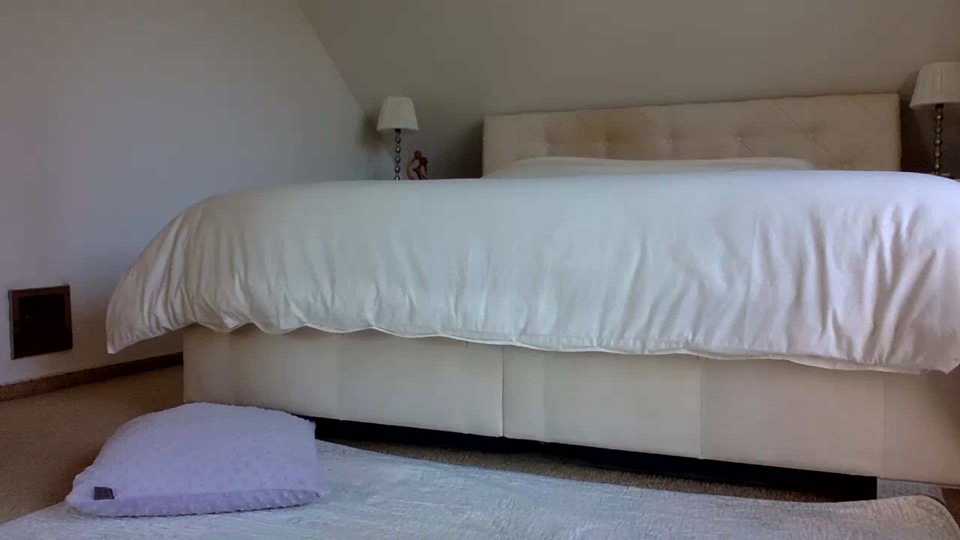 Gallery image thumbnail from OliviePaige's myfreecams stream on, 01/17/2023, 10:41 image 18 of 20