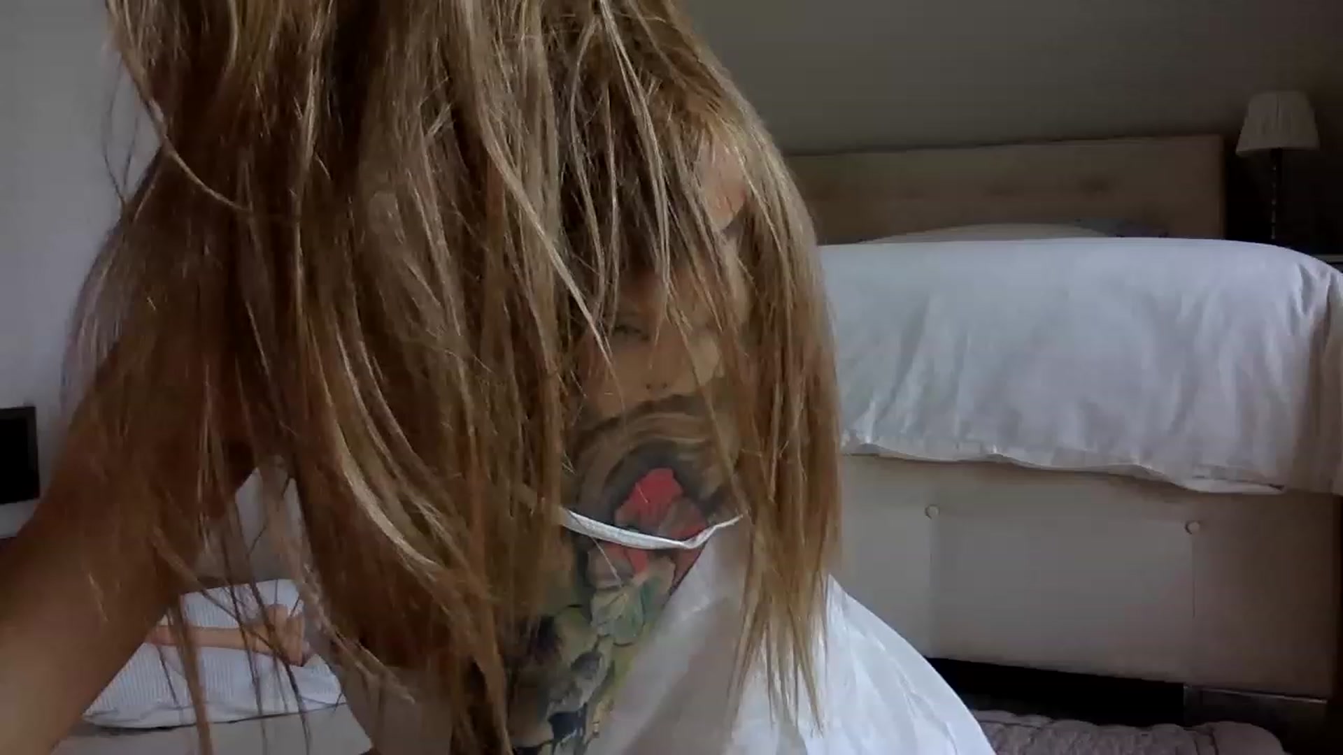 Gallery image thumbnail from OliviePaige's myfreecams stream on, 02/26/2023, 11:23 image 12 of 20