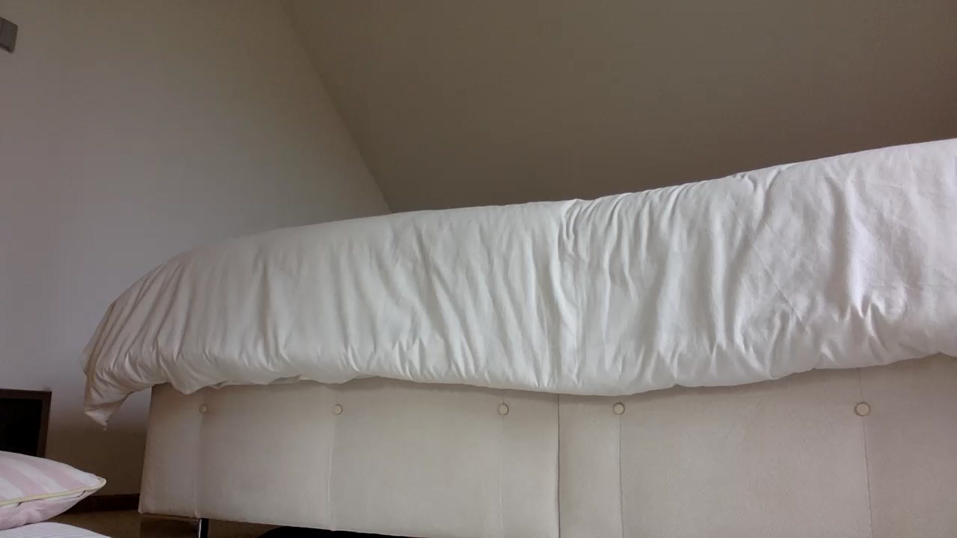Gallery image thumbnail from OliviePaige's myfreecams stream on, 03/23/2023, 11:55 image 11 of 20