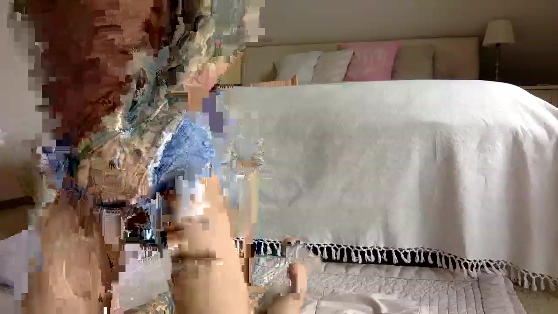 Gallery image thumbnail from OliviePaige's myfreecams stream on, 04/06/2023, 09:34 image 16 of 20