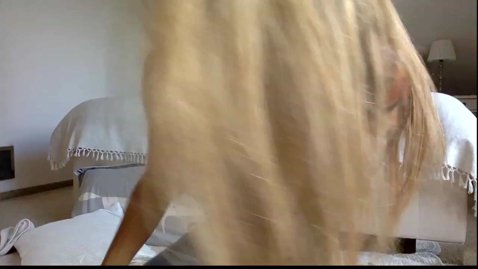 Gallery image thumbnail from OliviePaige's myfreecams stream on, 10/06/2023, 10:17 image 4 of 20