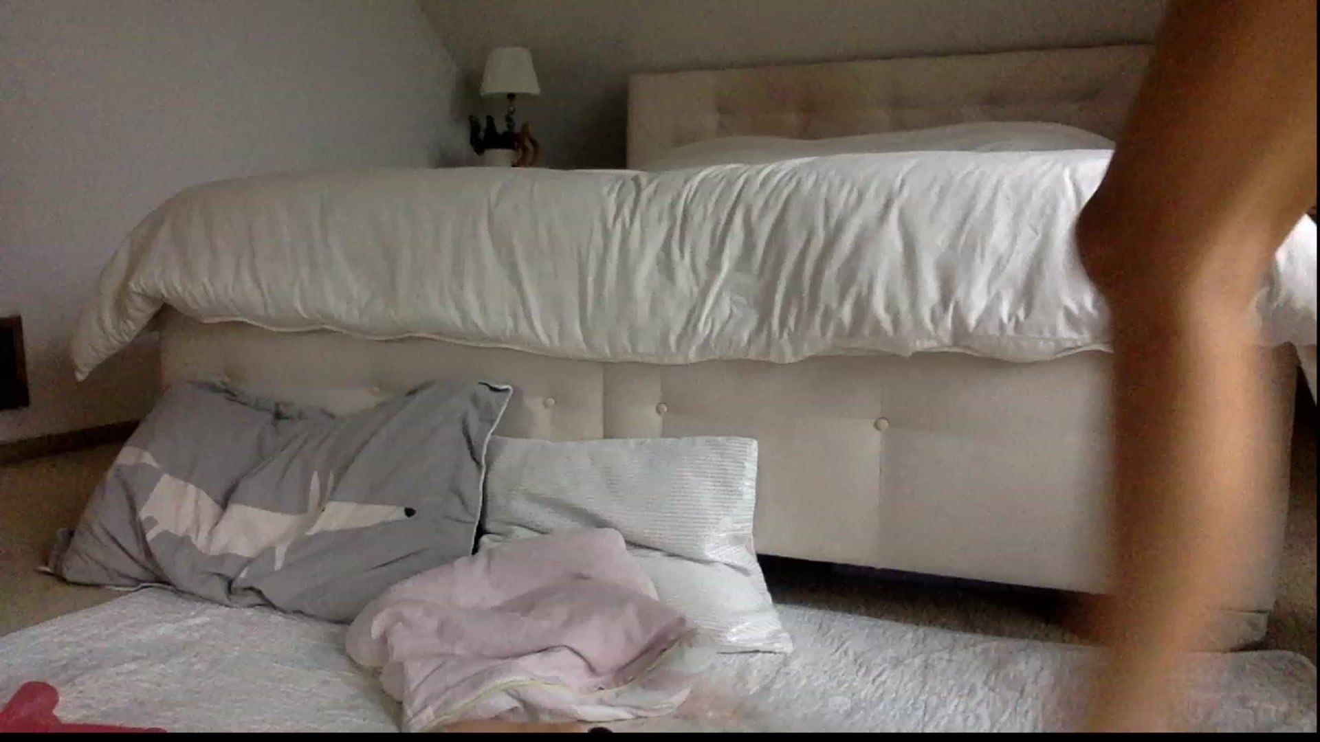 Gallery image thumbnail from OliviePaige's myfreecams stream on, 10/27/2023, 11:05 image 7 of 20