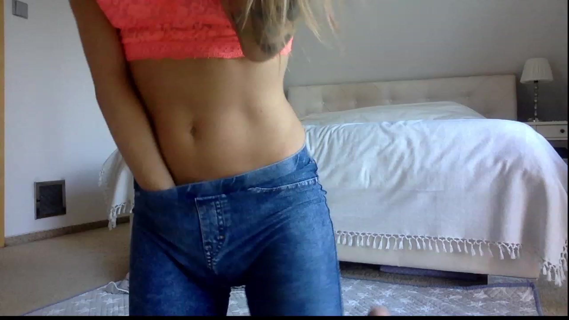 Gallery image thumbnail from OliviePaige's myfreecams stream on, 10/29/2023, 09:56 image 19 of 20