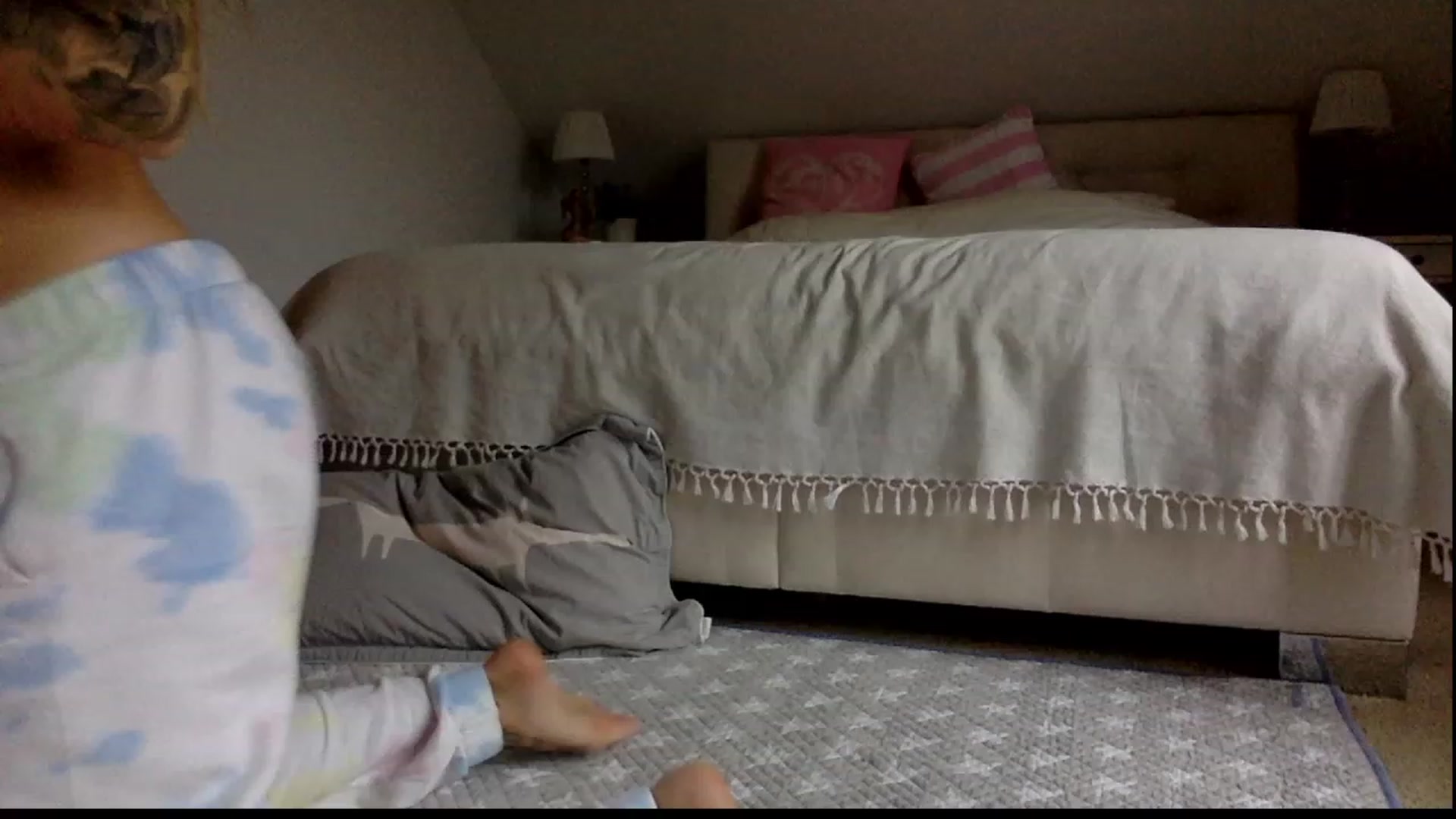 Gallery image thumbnail from OliviePaige's myfreecams stream on, 11/17/2023, 10:52 image 14 of 20