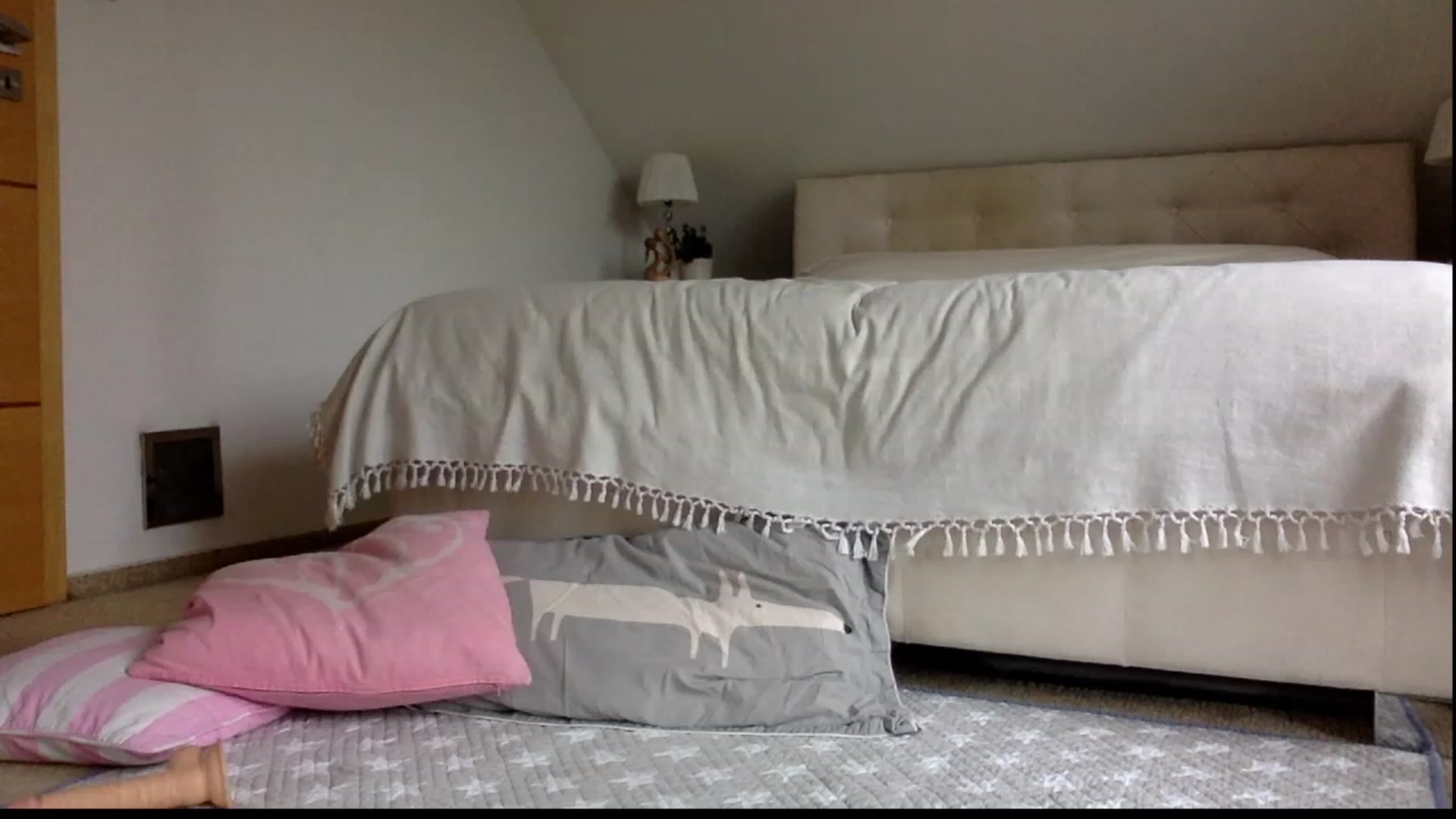Gallery image thumbnail from OliviePaige's myfreecams stream on, 11/20/2023, 09:54 image 19 of 20