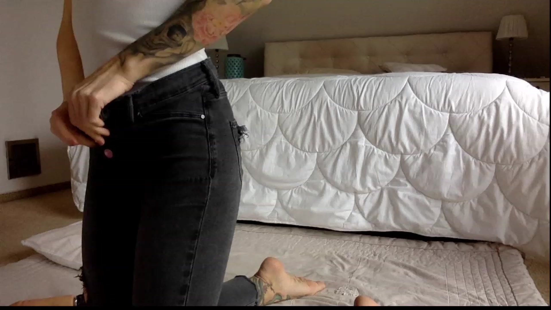 Gallery image thumbnail from OliviePaige's myfreecams stream on, 01/28/2024, 11:00 image 10 of 20