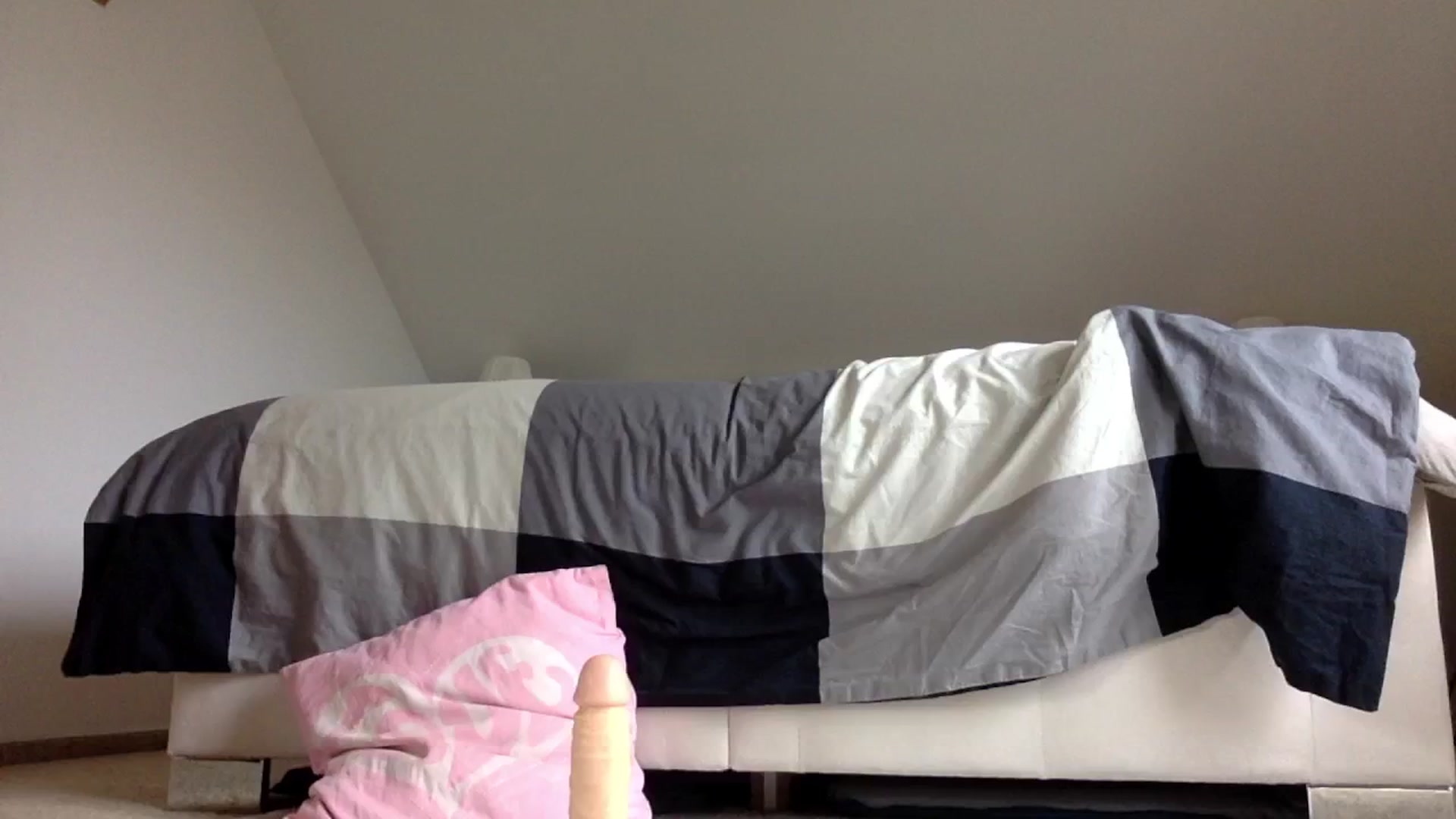 Gallery image thumbnail from OliviePaige's myfreecams stream on, 06/10/2024, 09:46 image 20 of 20