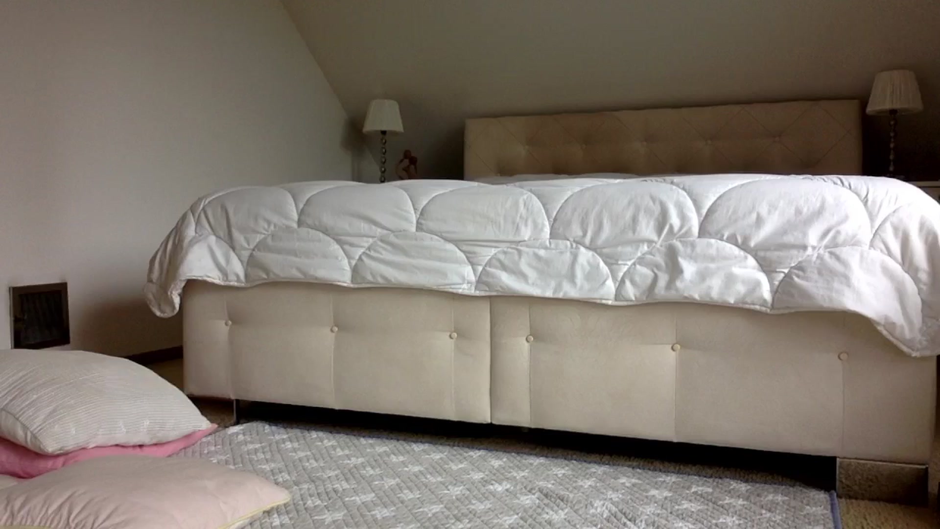 Gallery image thumbnail from OliviePaige's myfreecams stream on, 07/08/2024, 09:53 image 20 of 20