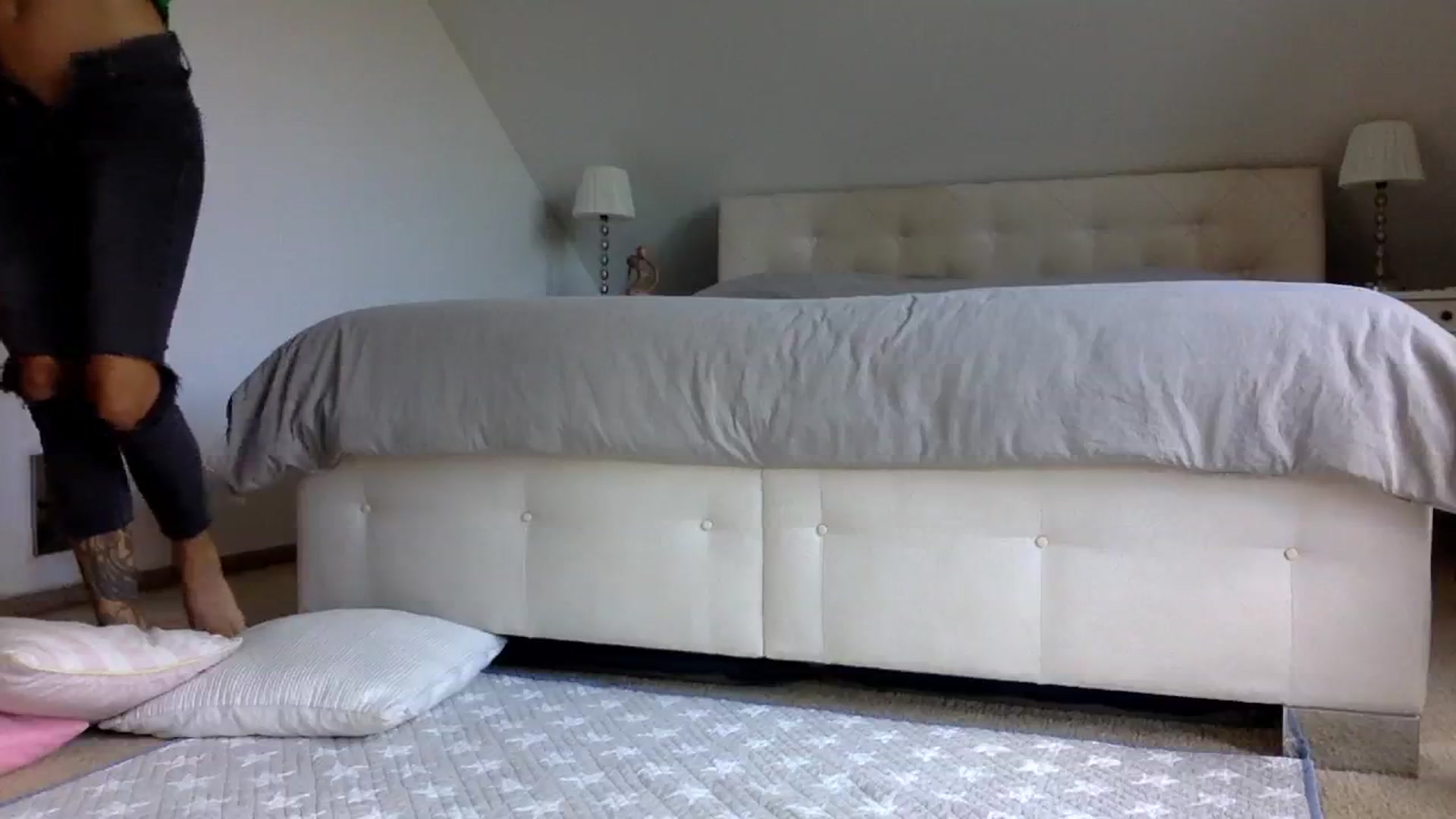Gallery image thumbnail from OliviePaige's myfreecams stream on, 08/06/2024, 08:55 image 18 of 20