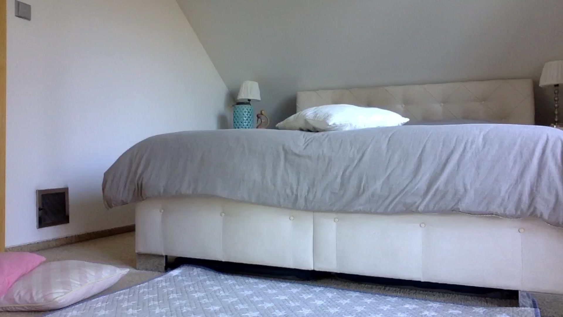 Gallery image thumbnail from OliviePaige's myfreecams stream on, 08/09/2024, 08:54 image 14 of 20