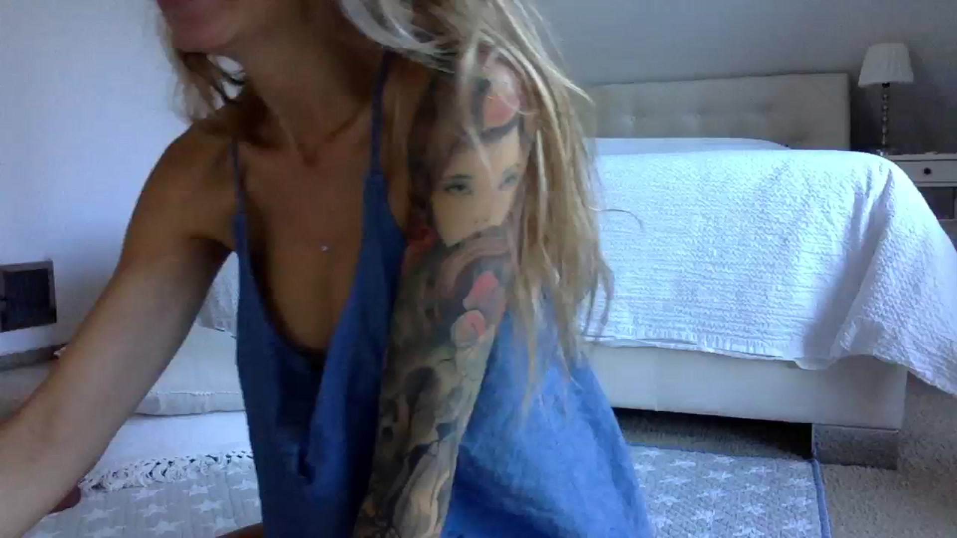 Gallery image thumbnail from OliviePaige's myfreecams stream on, 11/01/2024, 09:16 image 8 of 20