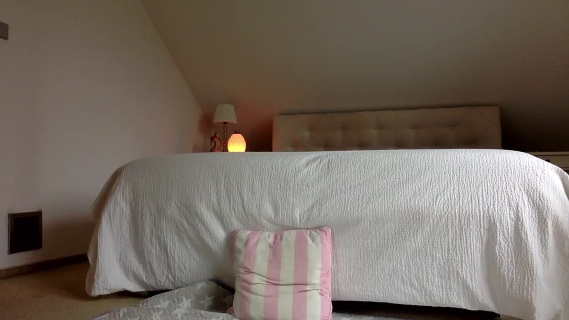 Gallery image thumbnail from OliviePaige's myfreecams stream on, 02/13/2025, 11:34 image 17 of 20