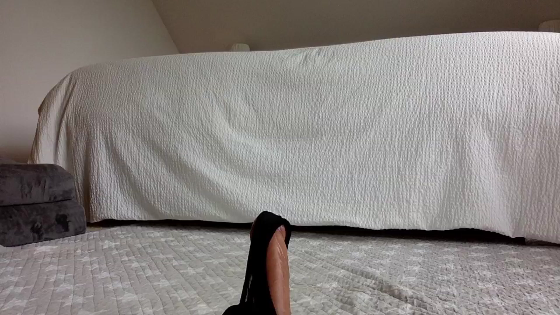Gallery image thumbnail from OliviePaige's myfreecams stream on, 06/27/2025, 10:30 image 13 of 20