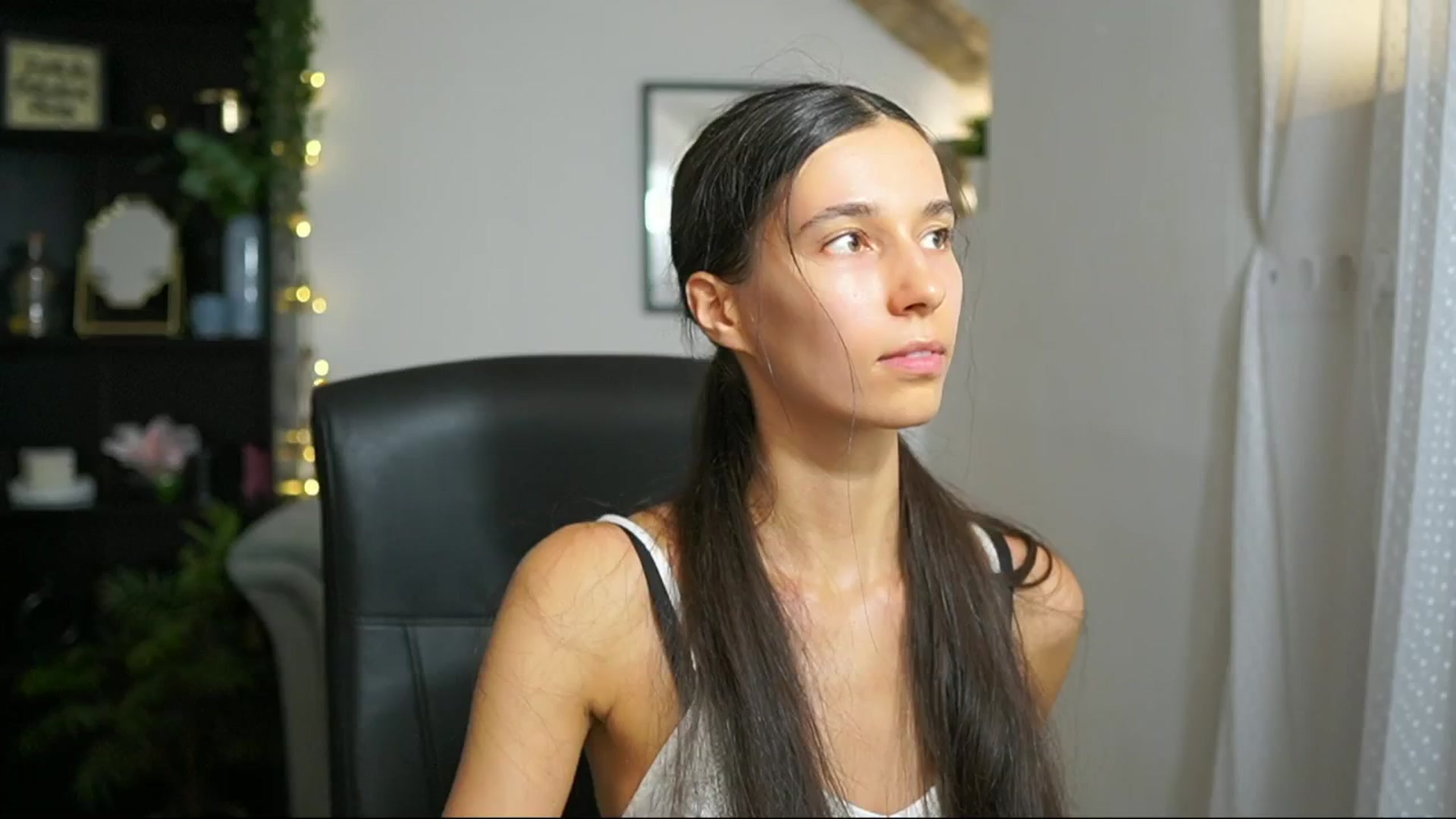 Gallery image thumbnail from Oliviiia_cruz's myfreecams stream on, 09/02/2025, 17:17 image 16 of 20