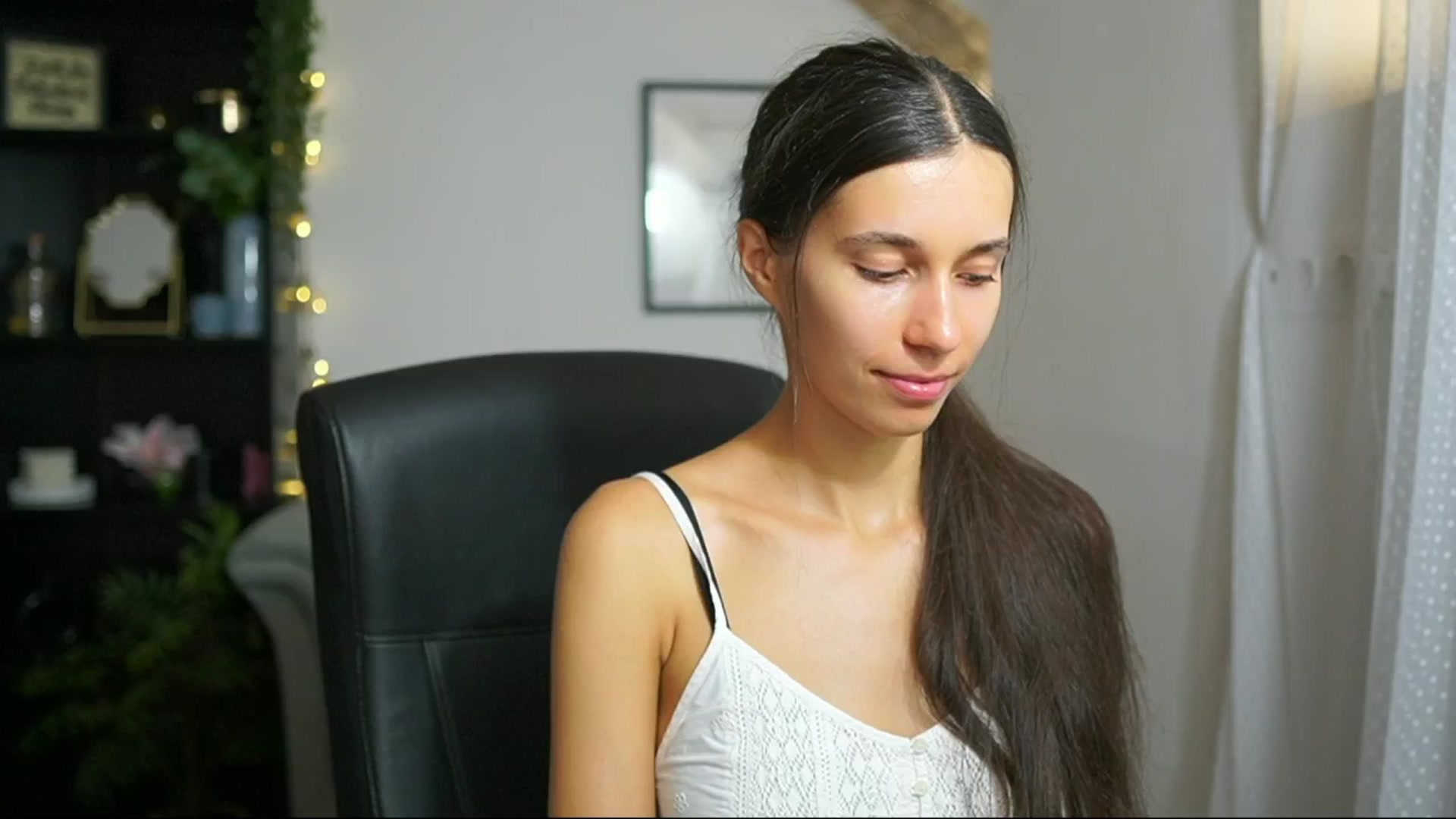 Gallery image thumbnail from Oliviiia_cruz's myfreecams stream on, 09/02/2025, 17:17 image 20 of 20