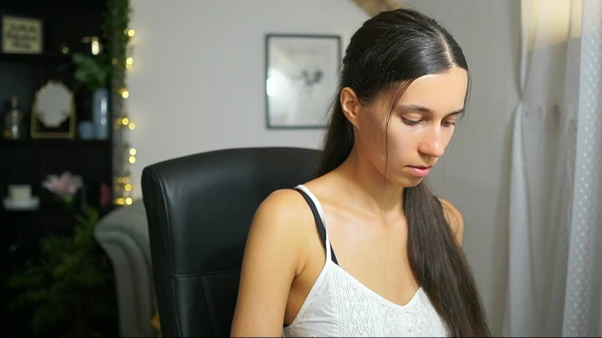 Gallery image thumbnail from Oliviiia_cruz's myfreecams stream on, 09/02/2025, 17:17 image 7 of 20