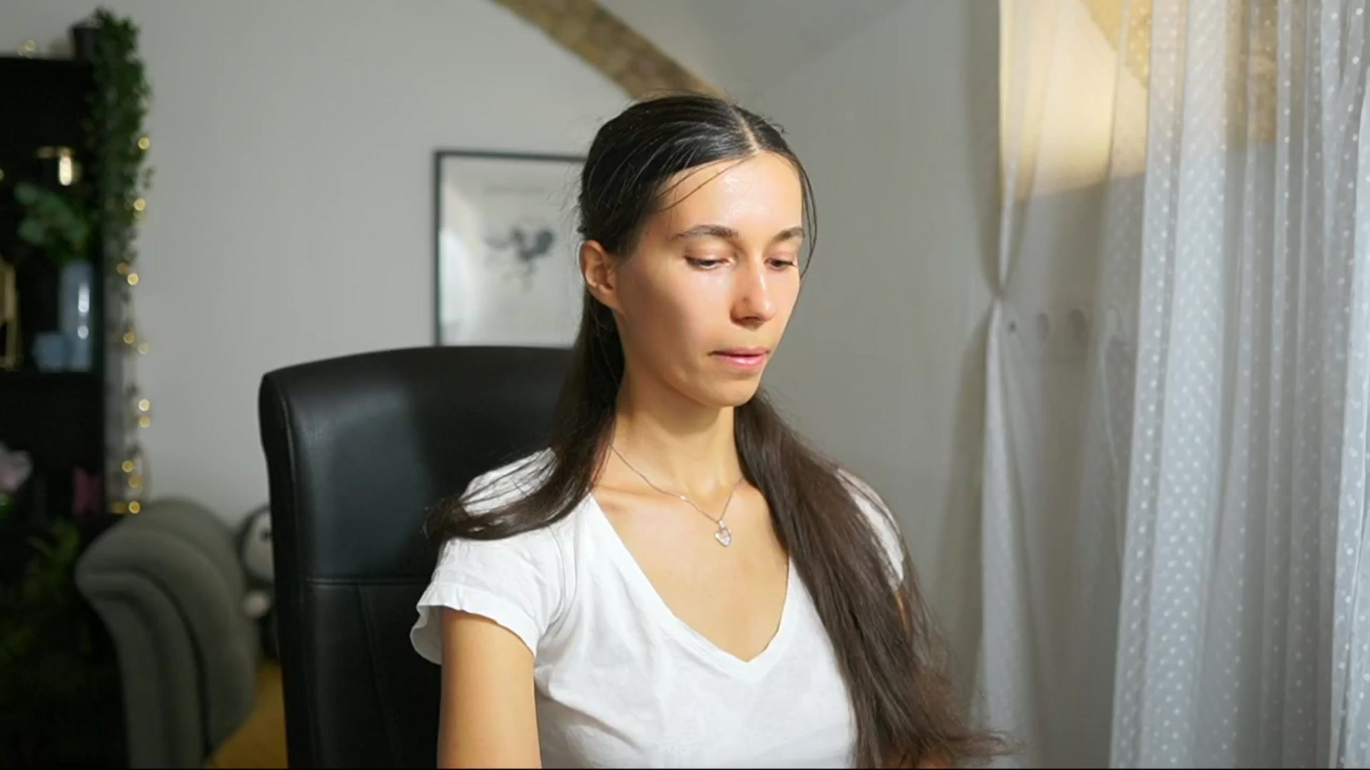 Gallery image thumbnail from Oliviiia_cruz's myfreecams stream on, 09/06/2025, 14:00 image 13 of 20