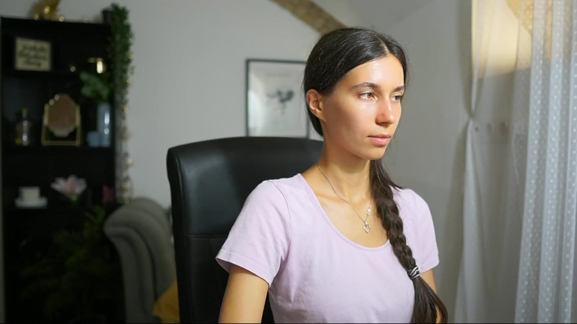 Gallery image thumbnail from Oliviiia_cruz's myfreecams stream on, 09/08/2025, 10:26 image 18 of 20