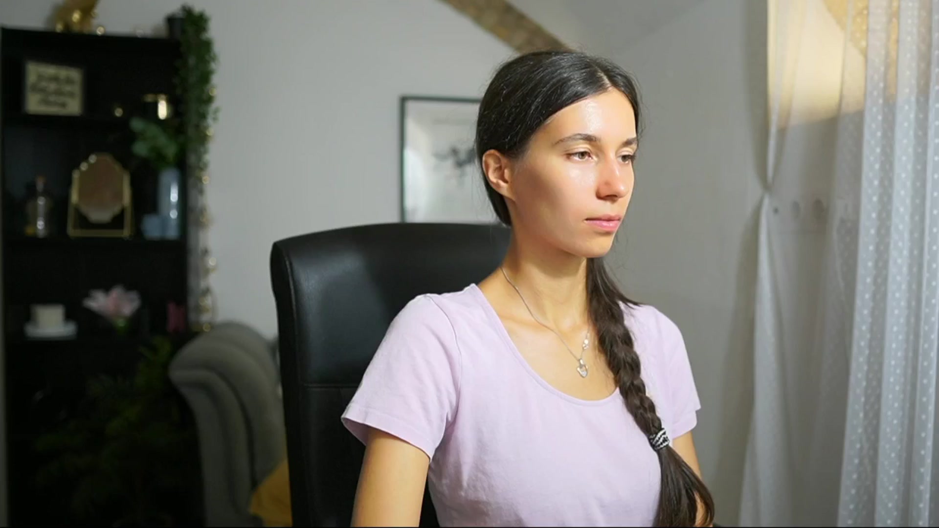 Gallery image thumbnail from Oliviiia_cruz's myfreecams stream on, 09/08/2025, 10:26 image 19 of 20