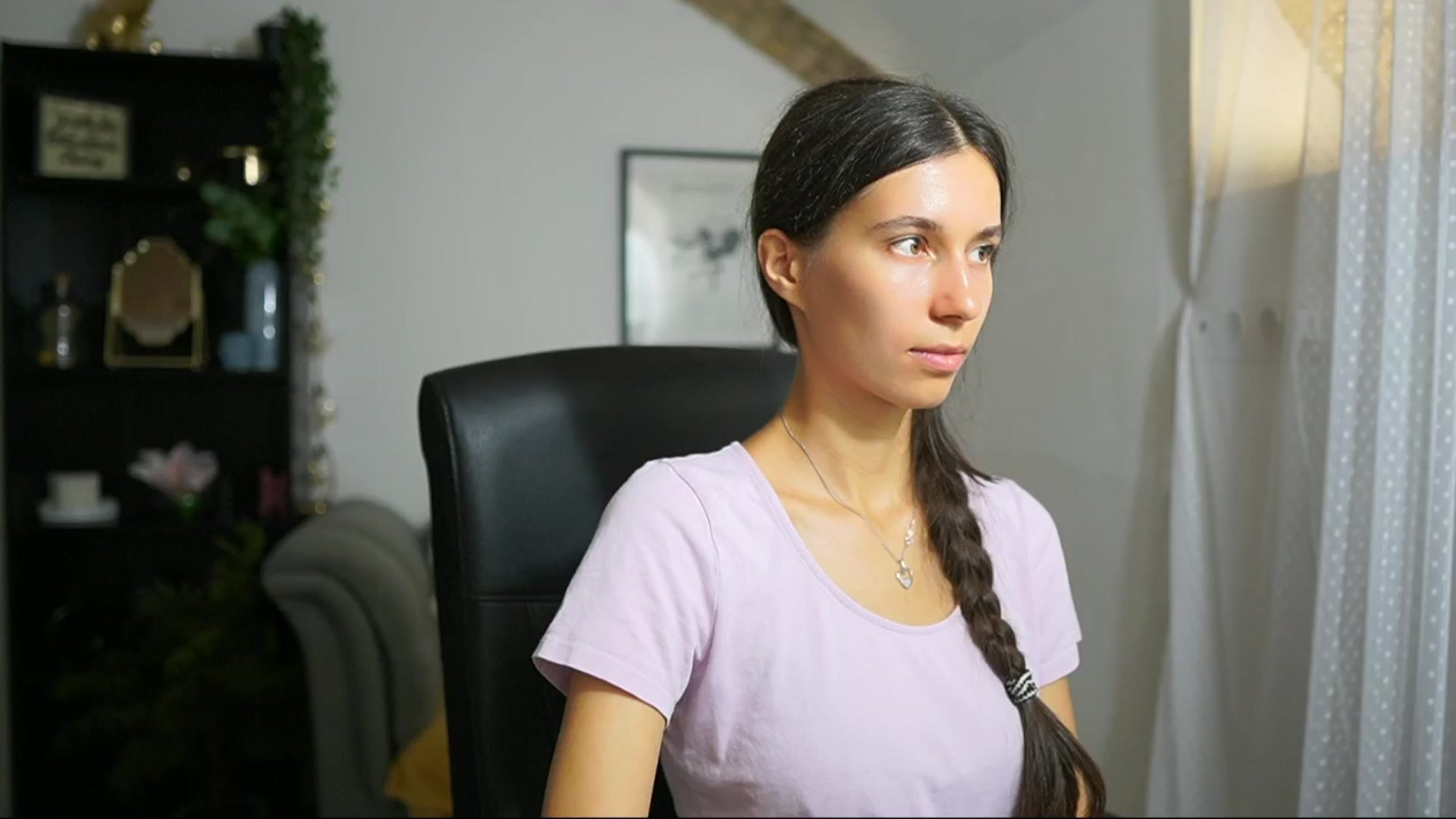 Gallery image thumbnail from Oliviiia_cruz's myfreecams stream on, 09/08/2025, 10:26 image 17 of 20