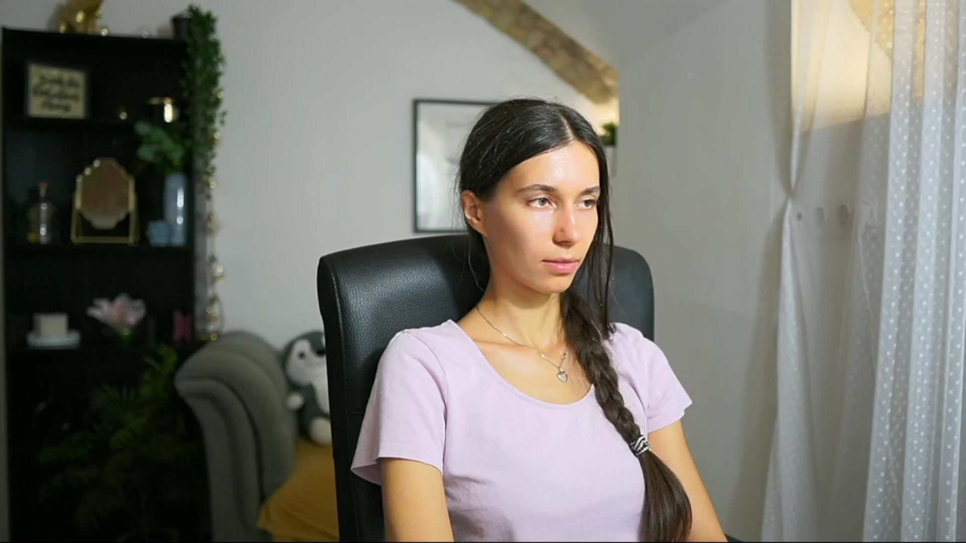 Gallery image thumbnail from Oliviiia_cruz's myfreecams stream on, 09/08/2025, 10:58 image 13 of 20