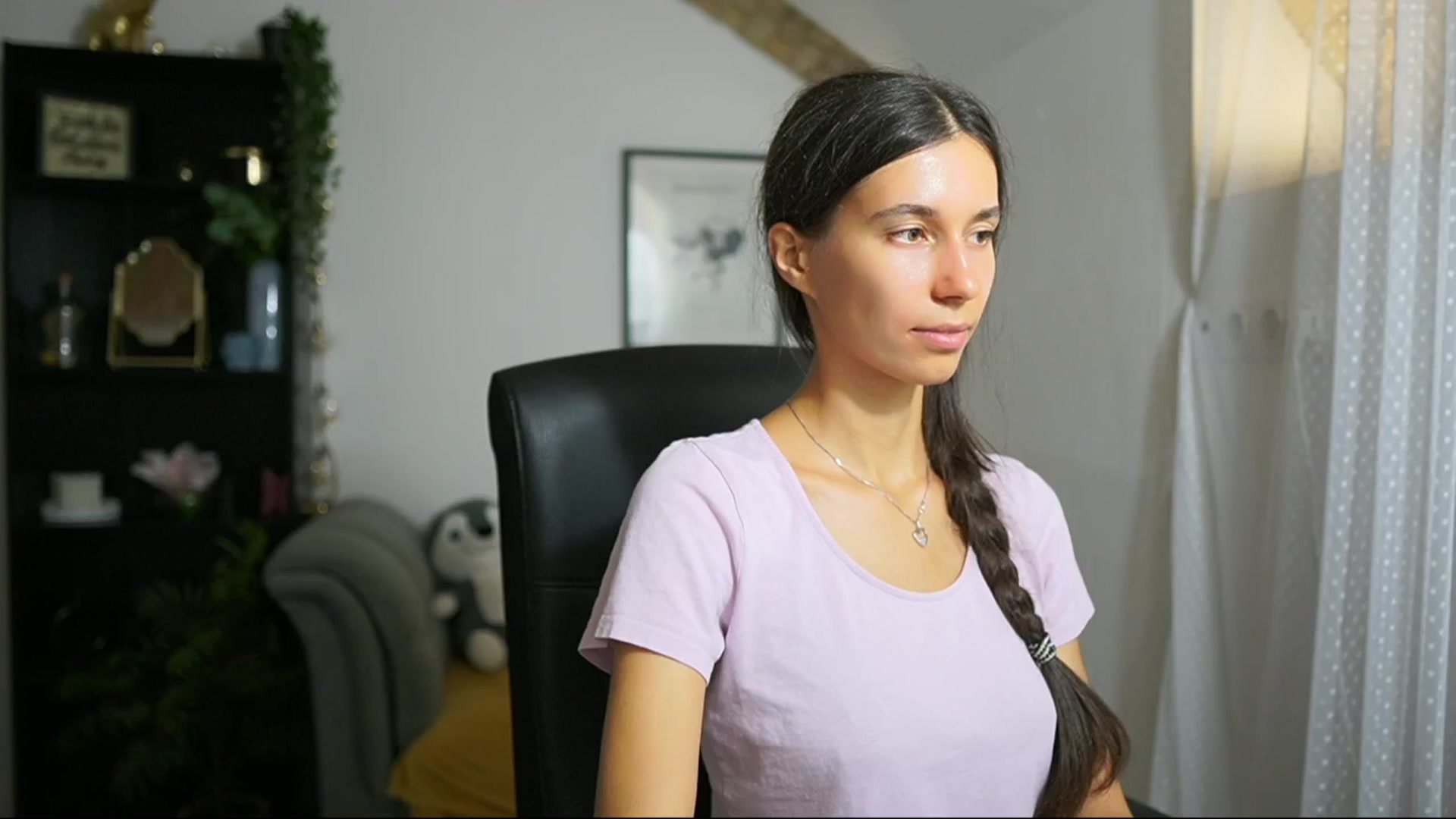 Gallery image thumbnail from Oliviiia_cruz's myfreecams stream on, 09/08/2025, 11:21 image 6 of 20