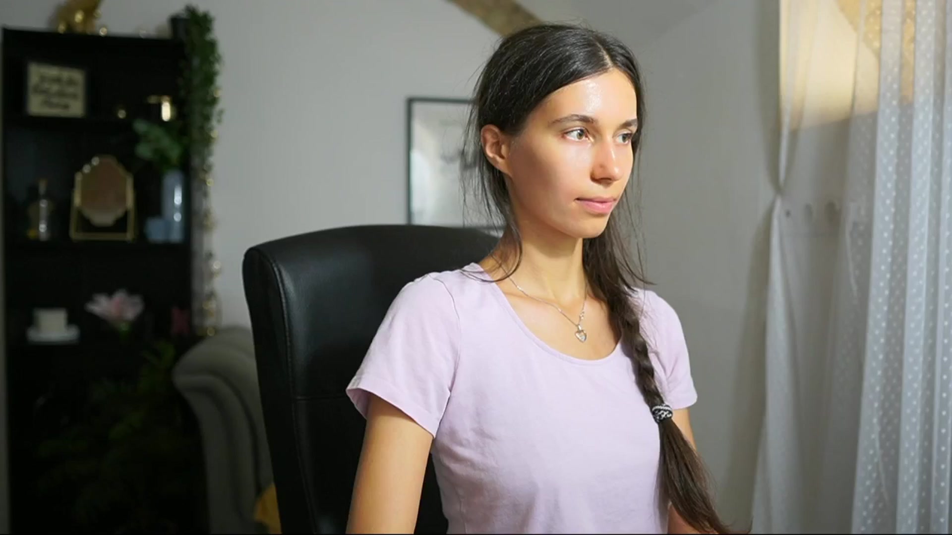Gallery image thumbnail from Oliviiia_cruz's myfreecams stream on, 09/08/2025, 11:21 image 19 of 20