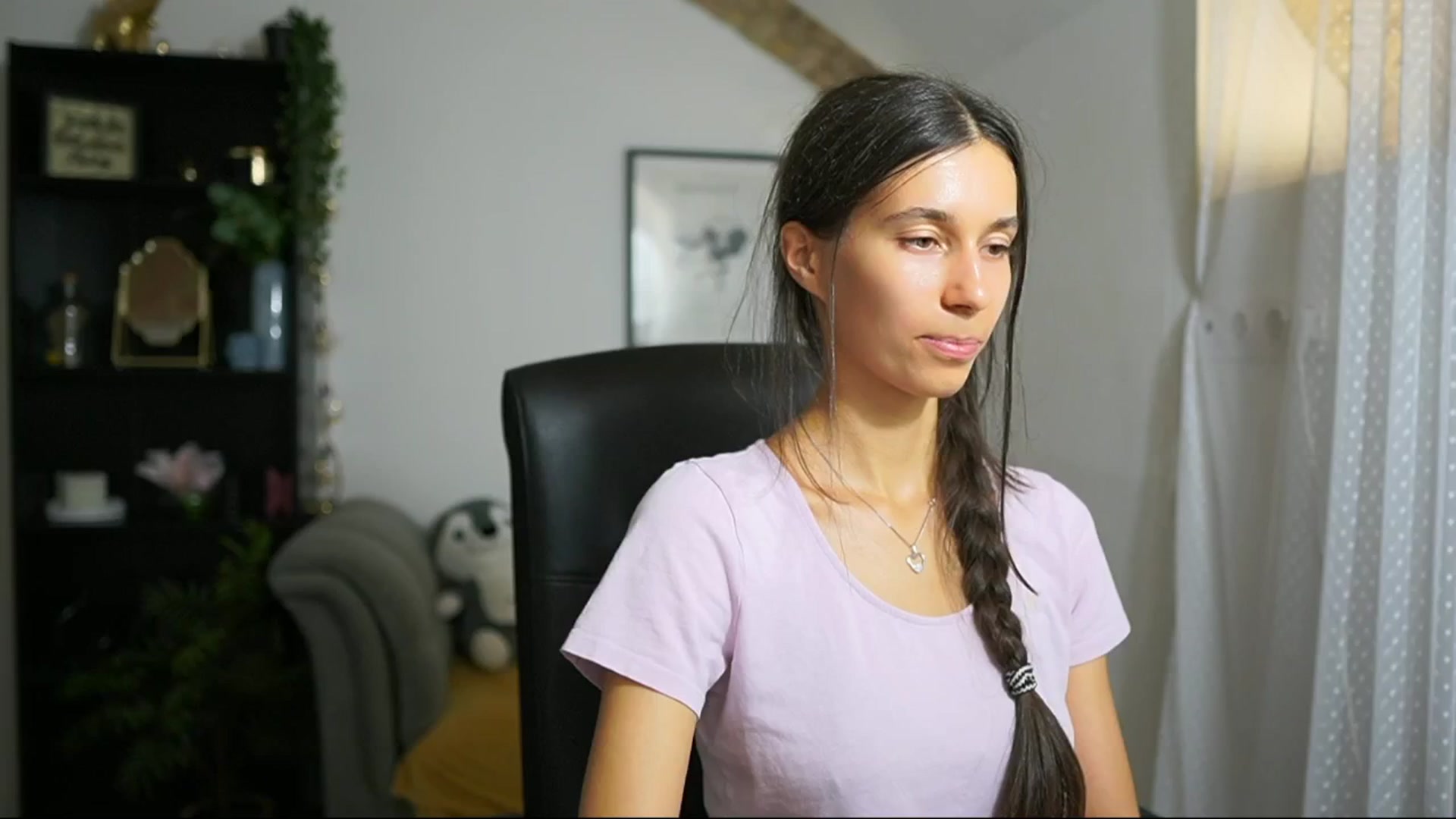Gallery image thumbnail from Oliviiia_cruz's myfreecams stream on, 09/08/2025, 12:27 image 9 of 20