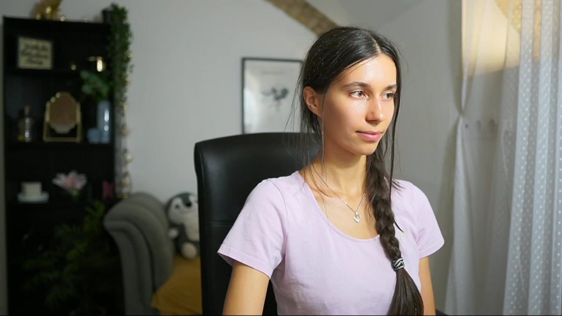 Gallery image thumbnail from Oliviiia_cruz's myfreecams stream on, 09/08/2025, 12:27 image 7 of 20