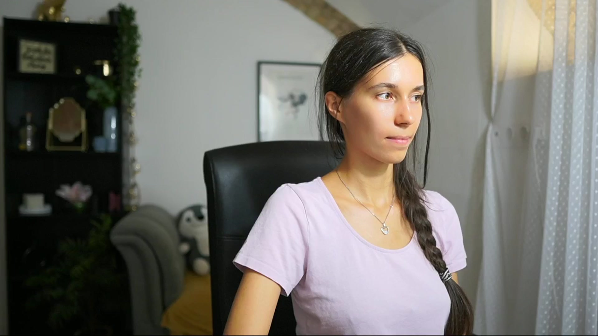 Gallery image thumbnail from Oliviiia_cruz's myfreecams stream on, 09/08/2025, 12:27 image 19 of 20