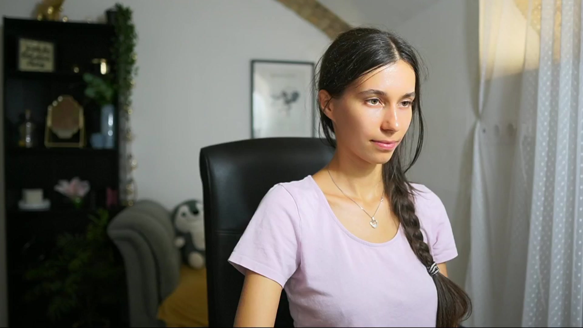 Gallery image thumbnail from Oliviiia_cruz's myfreecams stream on, 09/08/2025, 12:27 image 11 of 20
