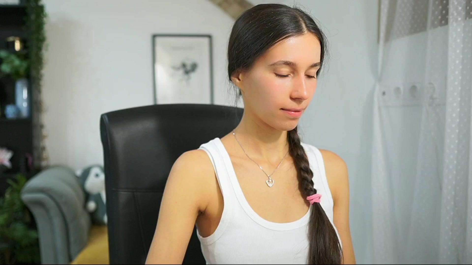 Gallery image thumbnail from Oliviiia_cruz's myfreecams stream on, 09/21/2025, 08:17 image 8 of 20