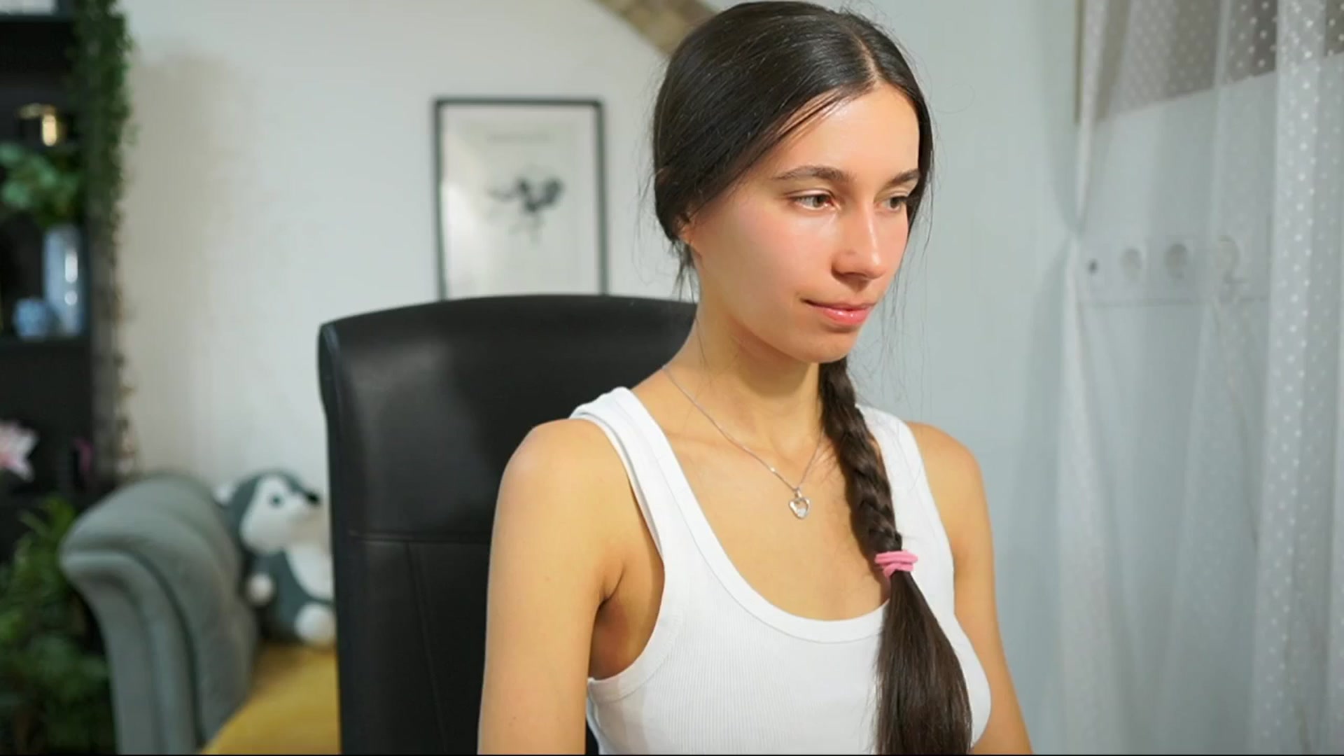 Gallery image thumbnail from Oliviiia_cruz's myfreecams stream on, 09/21/2025, 08:49 image 2 of 20