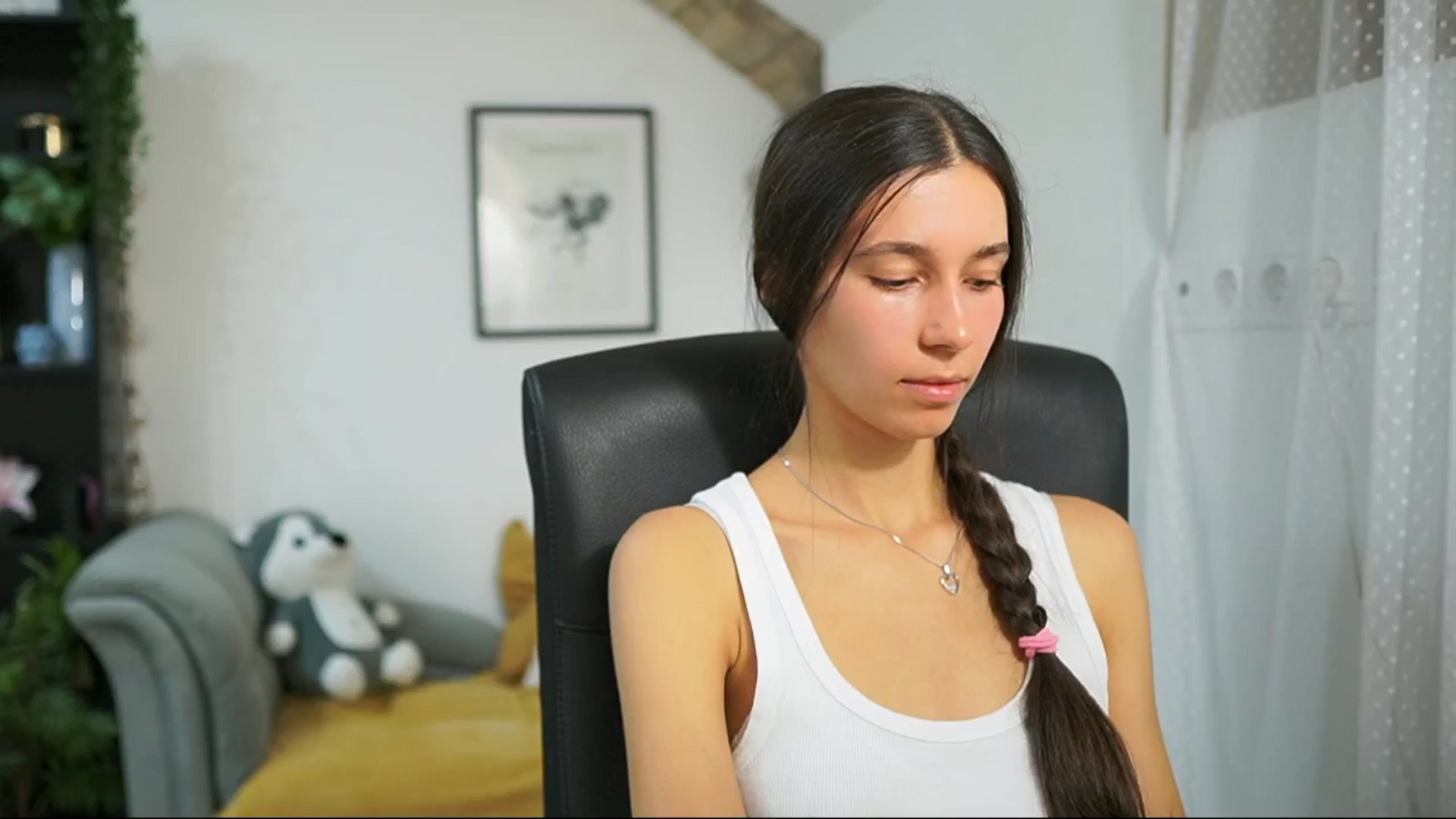 Gallery image thumbnail from Oliviiia_cruz's myfreecams stream on, 09/21/2025, 12:03 image 1 of 20
