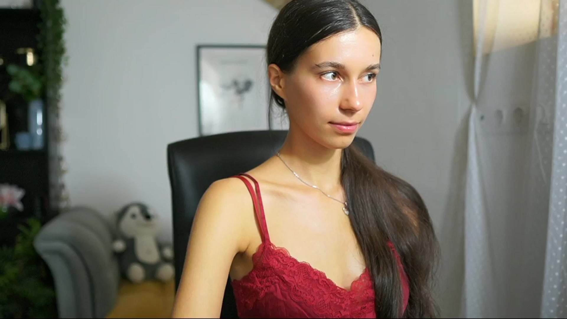 Gallery image thumbnail from Oliviiia_cruz's myfreecams stream on, 09/22/2025, 15:40 image 15 of 20