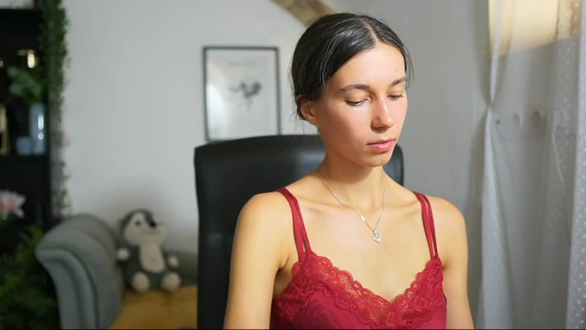 Gallery image thumbnail from Oliviiia_cruz's myfreecams stream on, 09/22/2025, 15:40 image 1 of 20