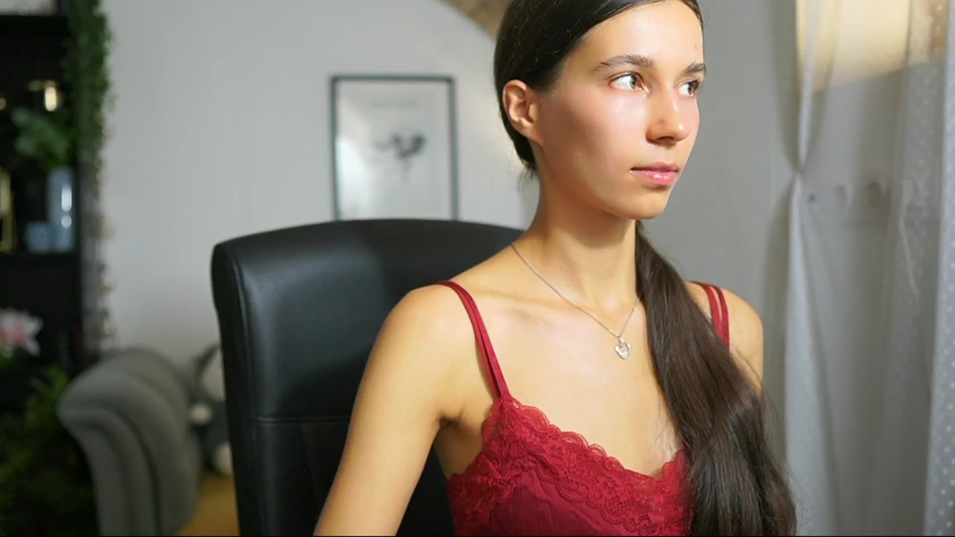 Gallery image thumbnail from Oliviiia_cruz's myfreecams stream on, 09/22/2025, 15:40 image 10 of 20