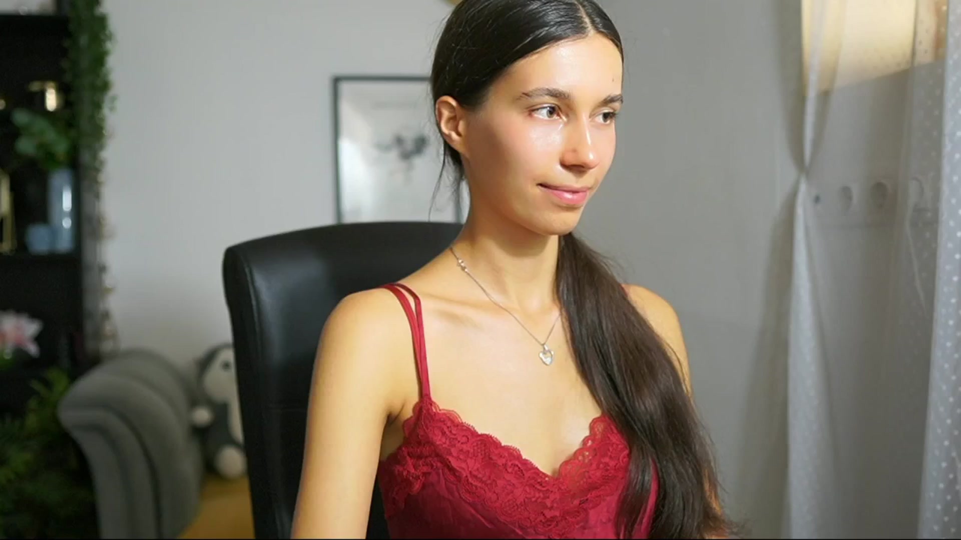 Gallery image thumbnail from Oliviiia_cruz's myfreecams stream on, 09/22/2025, 15:40 image 20 of 20