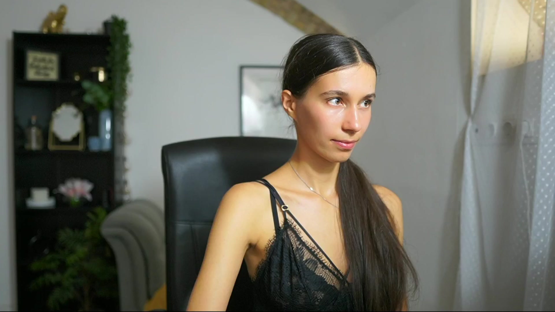Gallery image thumbnail from Oliviiia_cruz's myfreecams stream on, 09/24/2025, 17:20 image 2 of 20