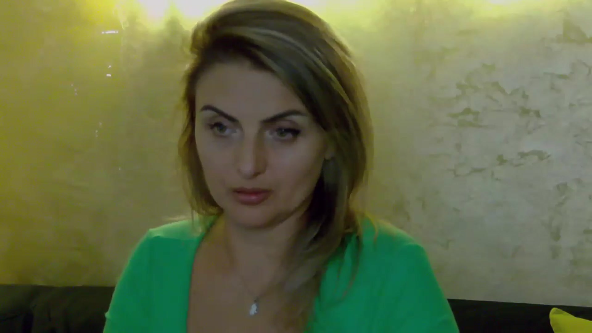 Gallery image thumbnail from OlivyaMoon's myfreecams stream on, 08/20/2025, 04:49 image 4 of 20