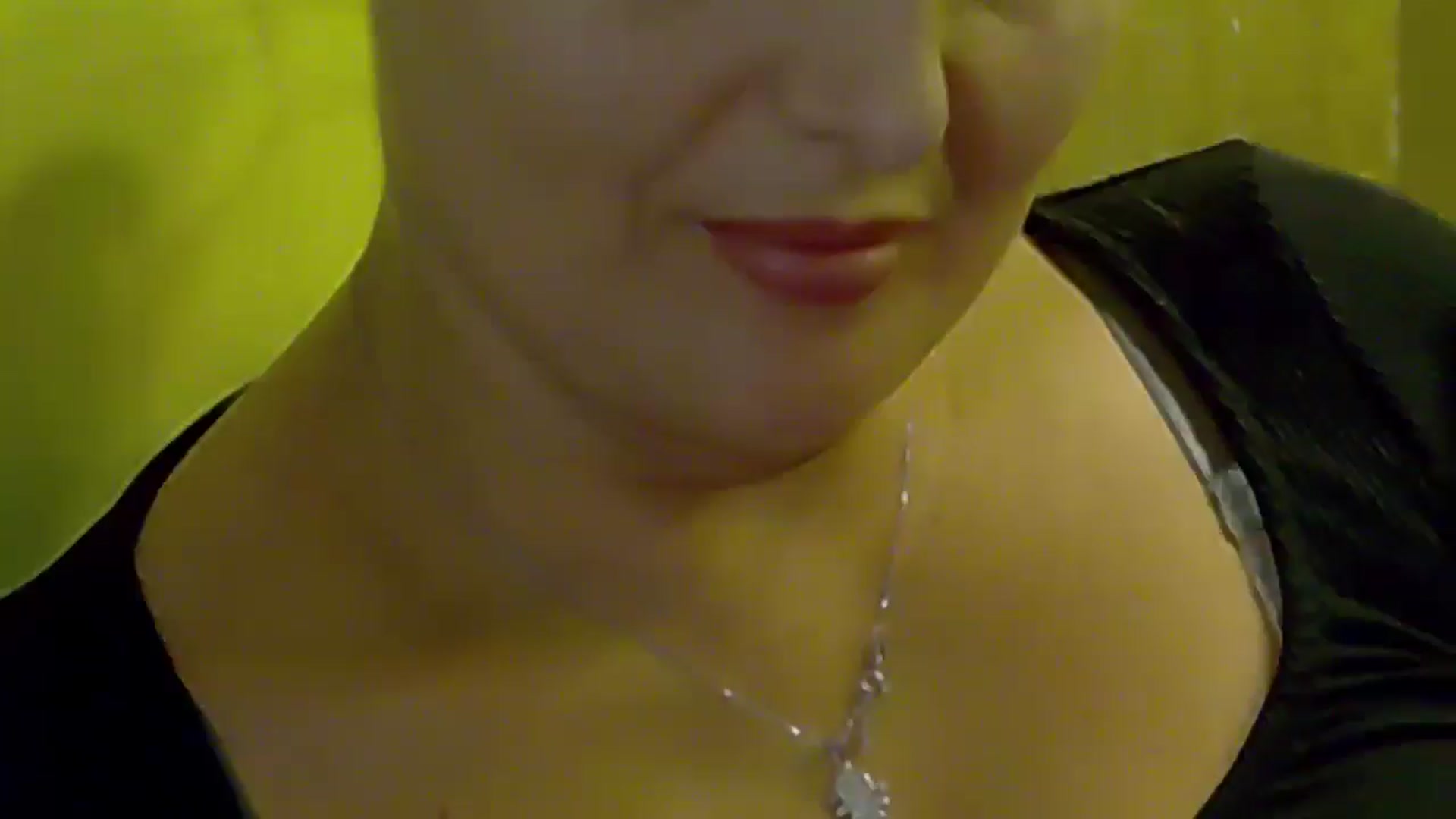 Gallery image thumbnail from OlivyaMoon's myfreecams stream on, 08/21/2025, 06:16 image 1 of 20