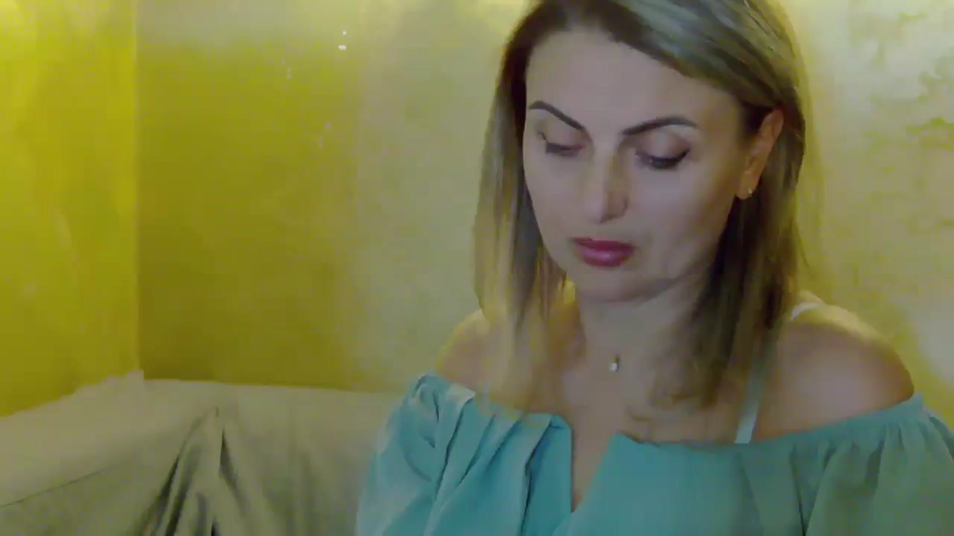 Gallery image thumbnail from OlivyaMoon's myfreecams stream on, 09/08/2025, 23:52 image 4 of 20