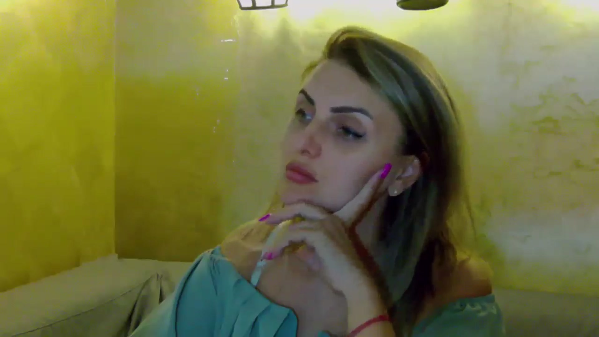 Gallery image thumbnail from OlivyaMoon's myfreecams stream on, 09/08/2025, 23:52 image 16 of 20