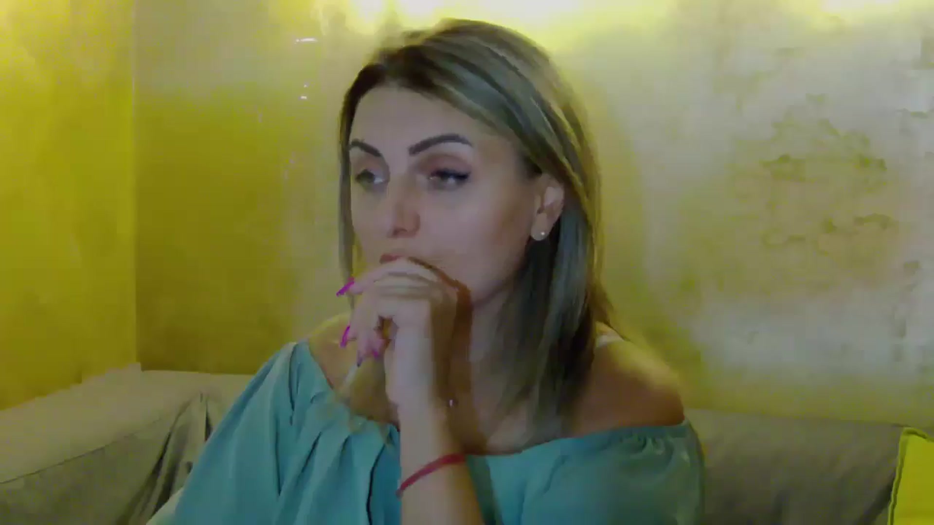 Gallery image thumbnail from OlivyaMoon's myfreecams stream on, 09/09/2025, 01:49 image 6 of 20