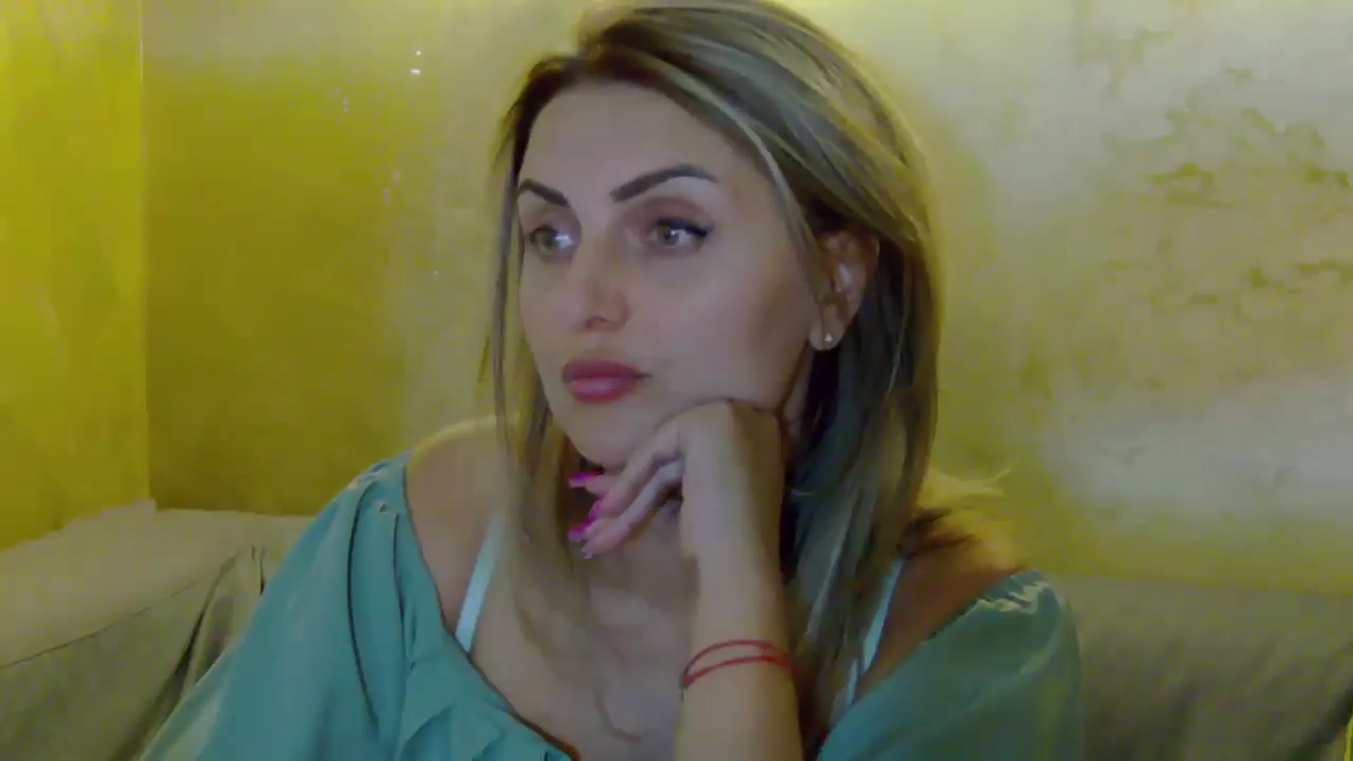 Gallery image thumbnail from OlivyaMoon's myfreecams stream on, 09/09/2025, 01:49 image 20 of 20